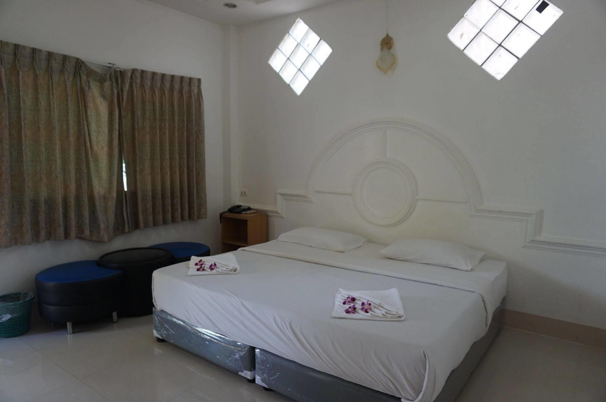 A.P.Garden Hotel Kalasin Exterior photo